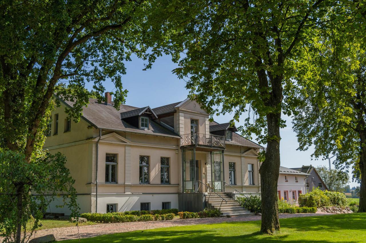 Gutshof Gross Behnkenhagen Apartment Luaran gambar