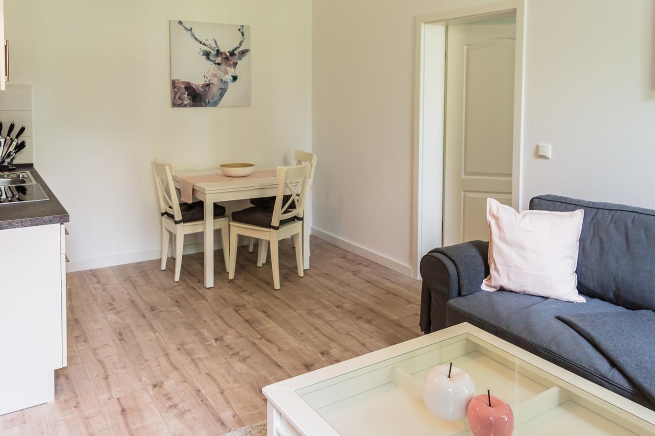 Gutshof Gross Behnkenhagen Apartment Luaran gambar
